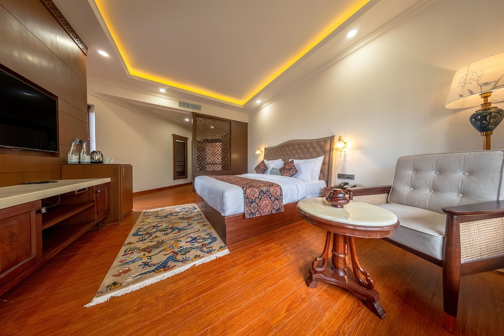 Presidential Studio Suite