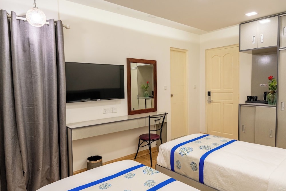 Deluxe Double or Twin Room photo 2