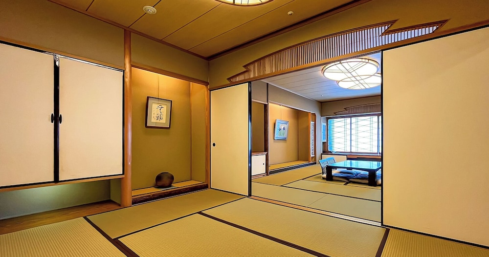 Japanese and Western Style Family Suite , Non smoking - Photo 1