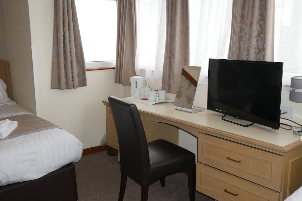 Family Quadruple Room photo 3