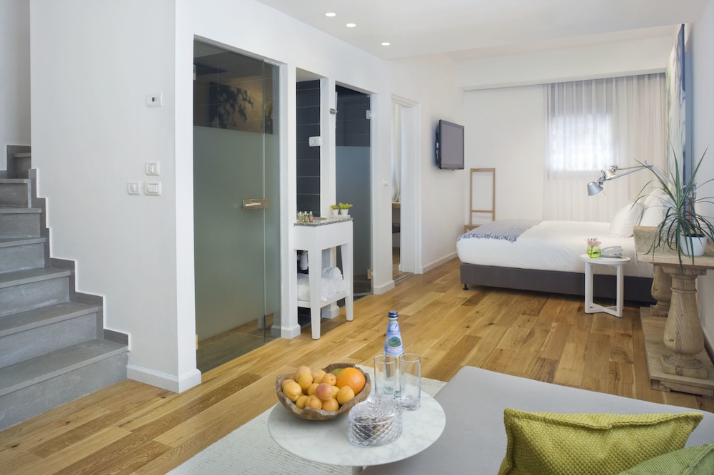 Penthouse Suite