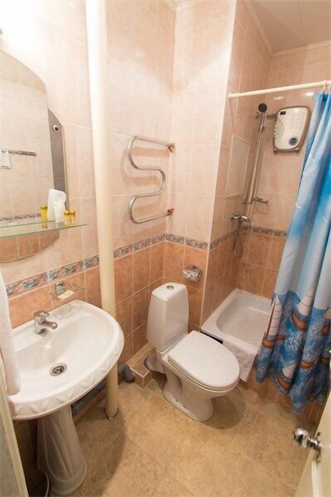 Standard Twin Room photo 3