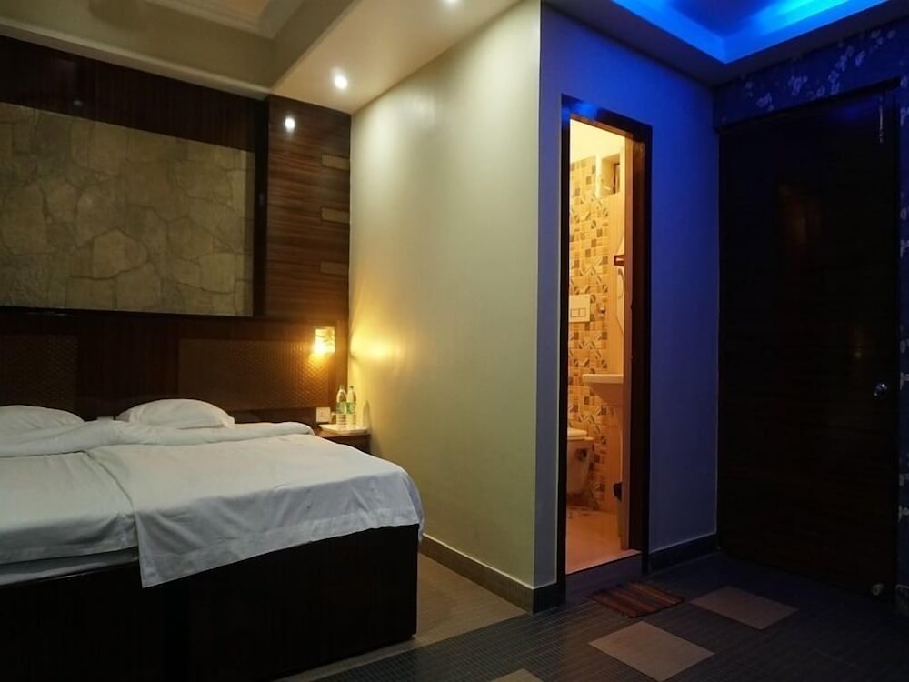Premium Classic Room photo 2