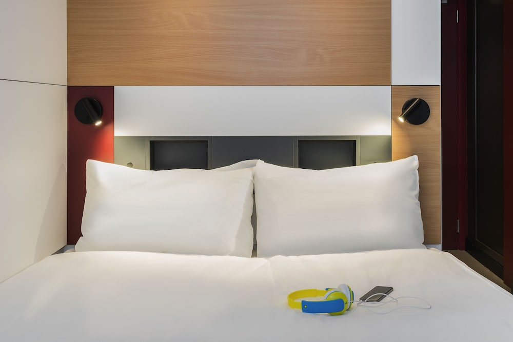 Room, 3 Twin Beds photo 3
