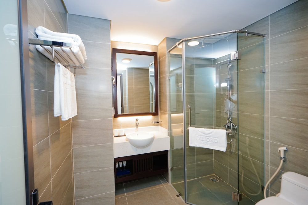 Luxury Suite - Photo 4