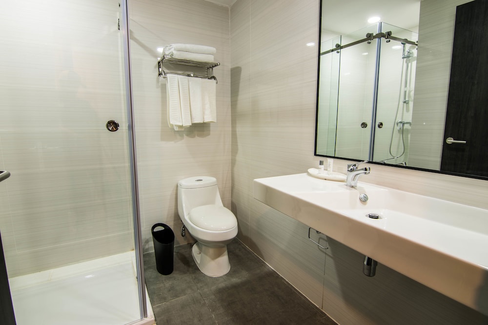 Deluxe Double Room, 2 Double Beds, Balcony photo 3