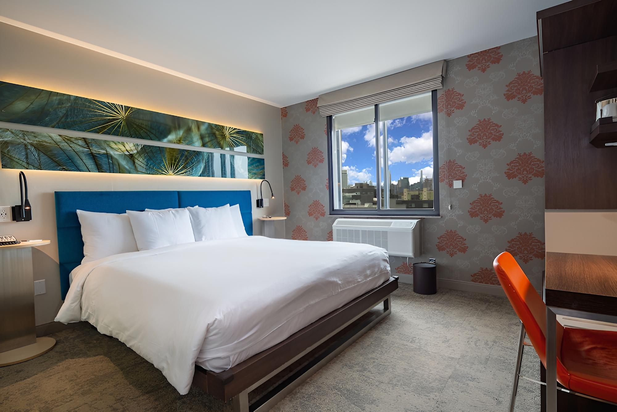 Elite Single Room, 1 King Bed, City View photo 3