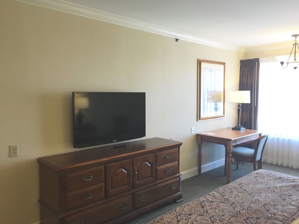 Room, 2 Queen Beds