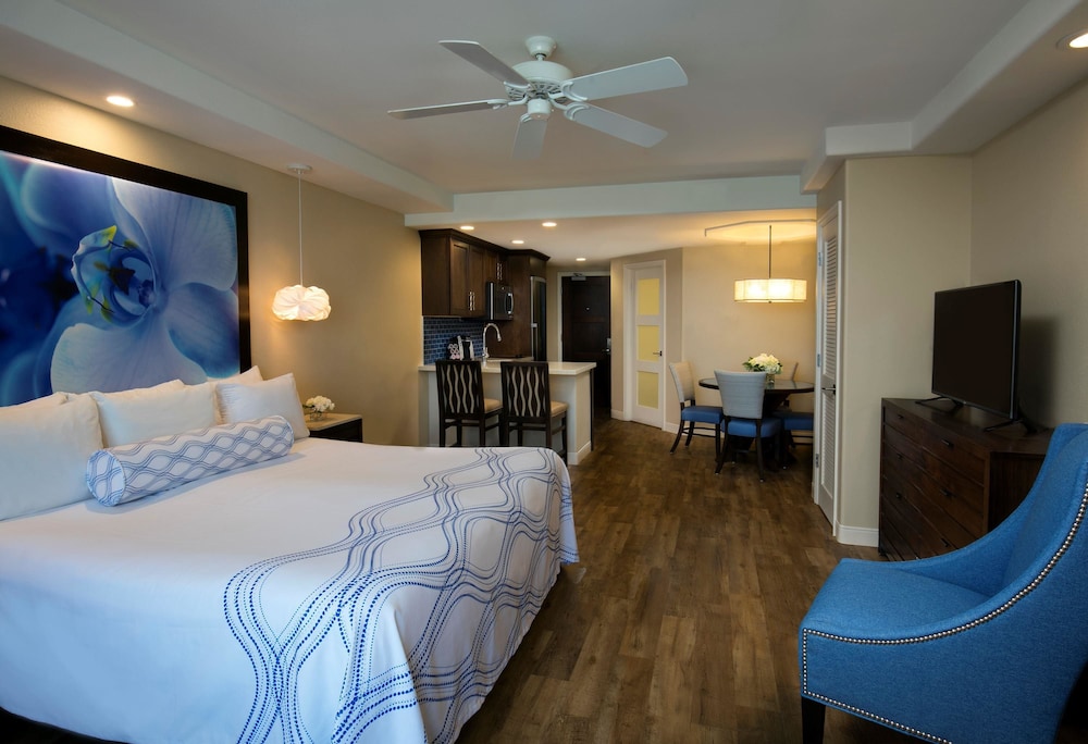 Junior Suite, Beachfront - Photo 2