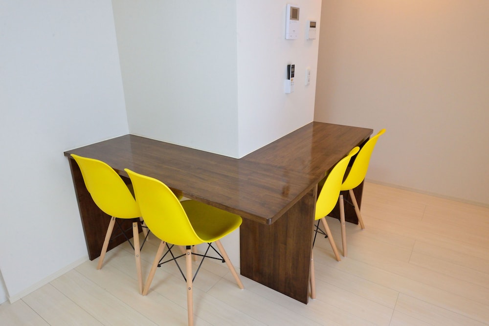 Family Room 303 - Photo 6