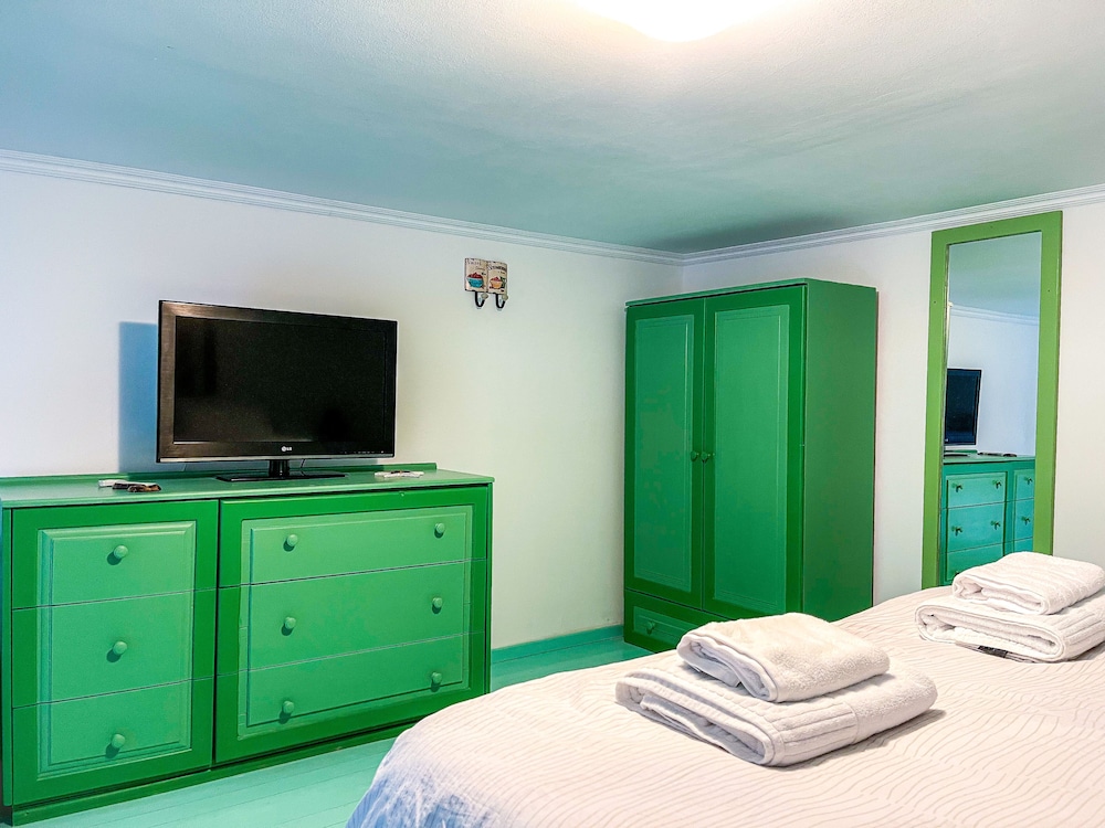 Apartment photo 2
