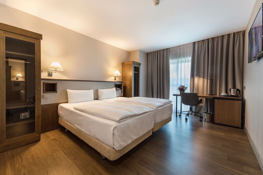 Superior Twin Room - Photo 1
