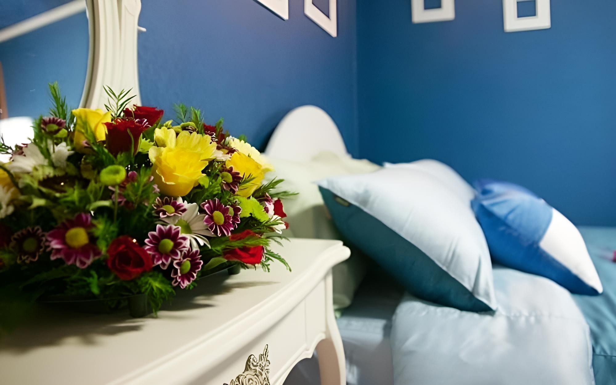 Room (Corelia) - Photo 1