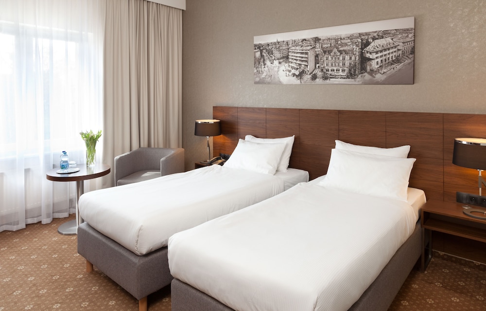 Business Twin Room photo 2