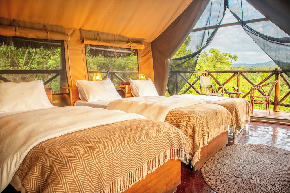 Classic Tent, Multiple Beds, Private Bathroom