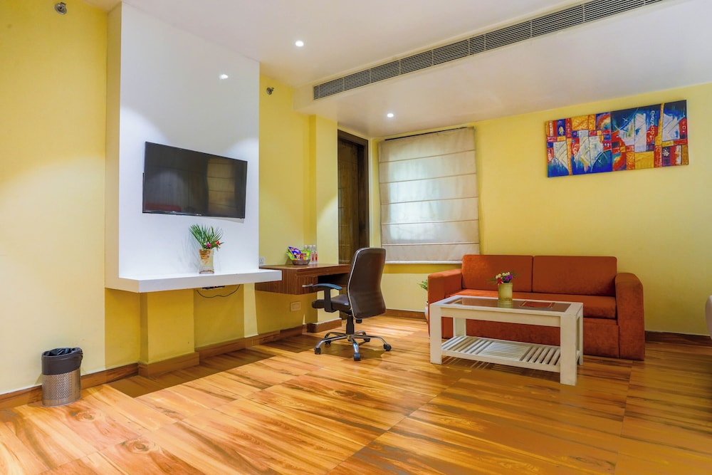 Golden Family City View Suite - Photo 7
