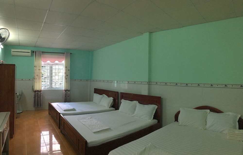 Family Room photo 1