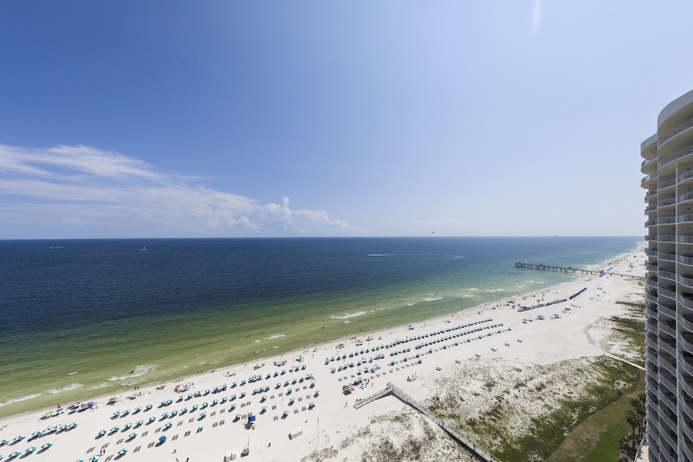 Exclusive Condo, 3 Bedrooms, Balcony, Ocean View photo 3
