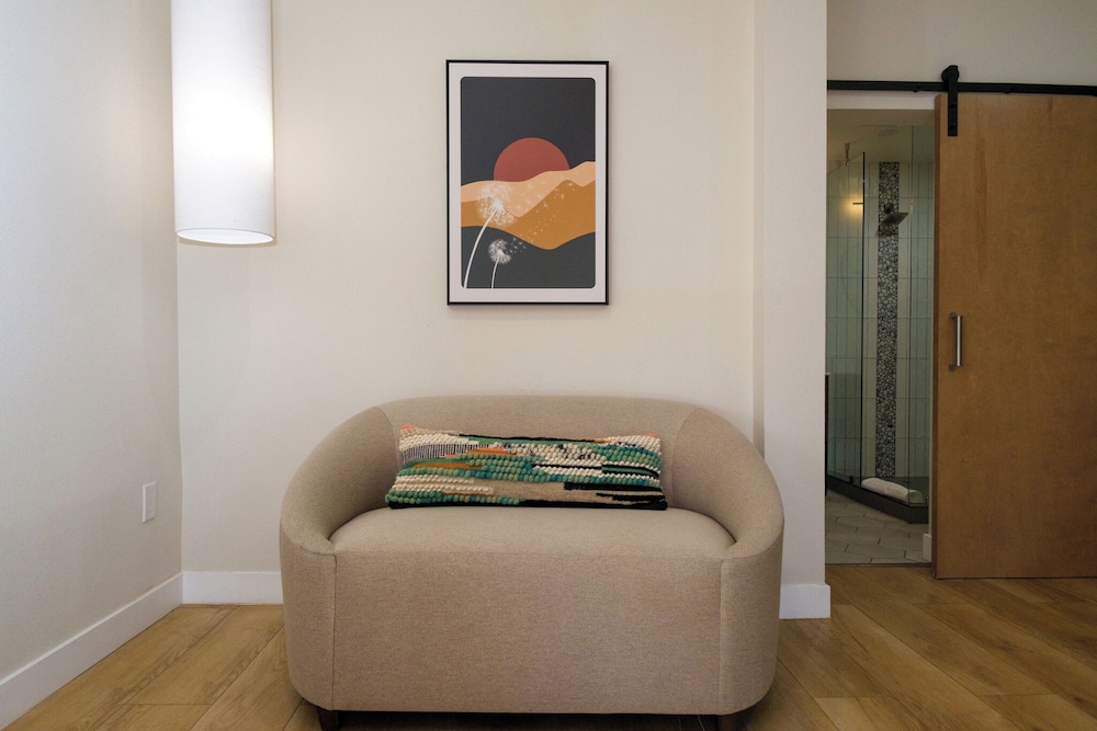 King Suite photo 2