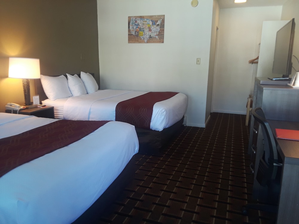 Standard Double Room, Non Smoking - Photo 5