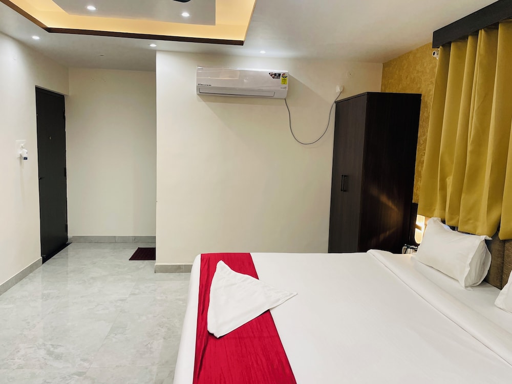 Executive Double Room, City View photo 3