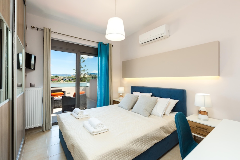 Comfort Villa, 4 Bedrooms photo 2