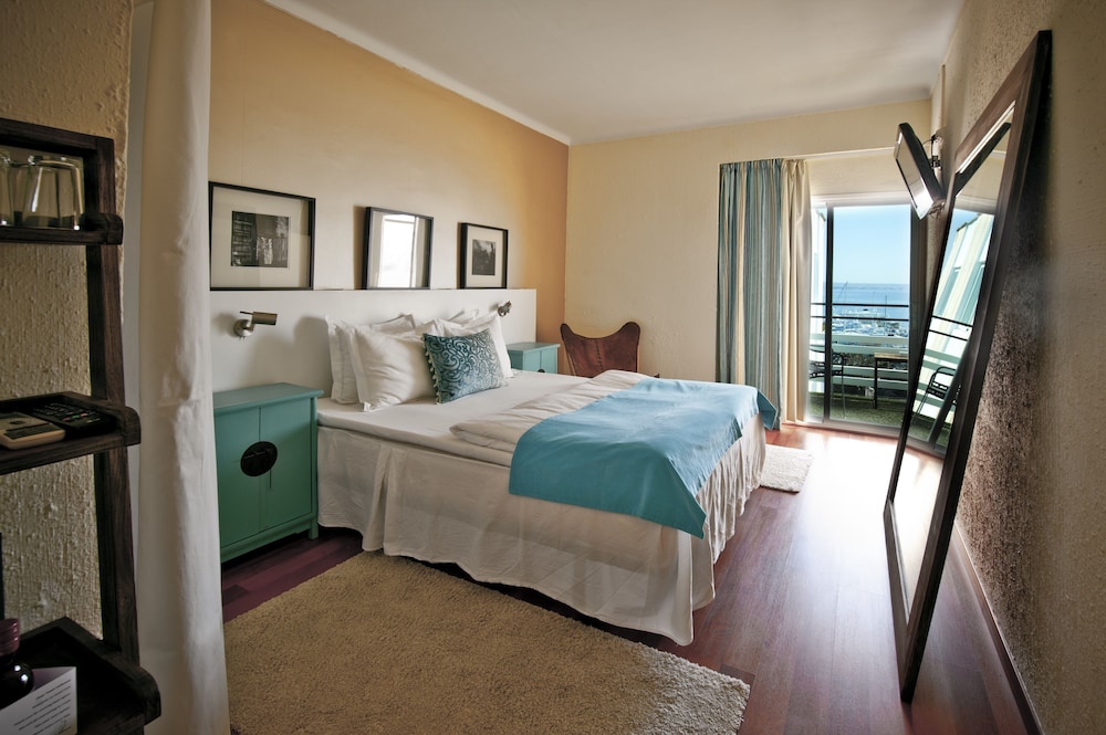 Superior Room, Balcony, Sea View - Photo 1
