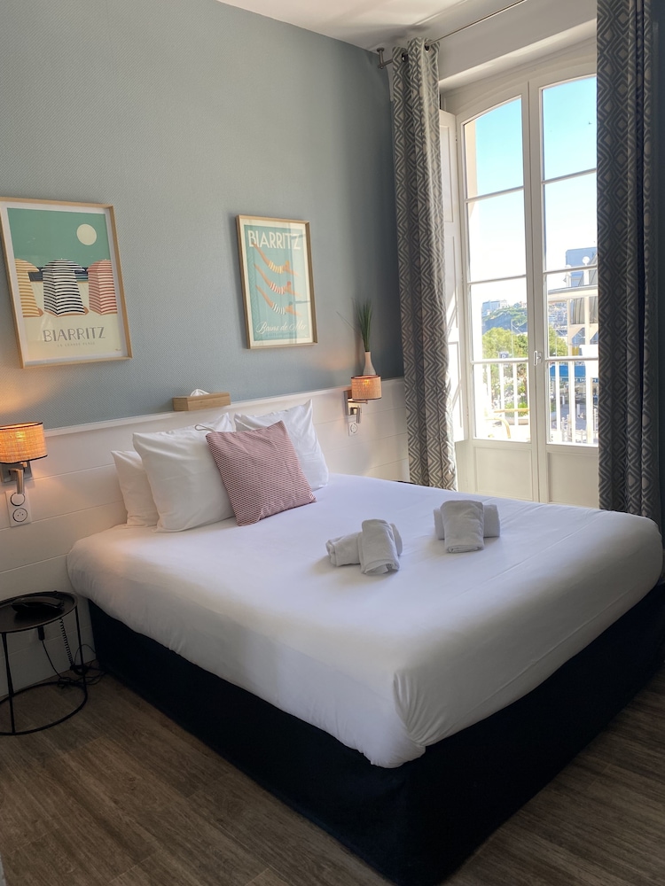 Privilege Double Room Sea View with Balcony, photo 6