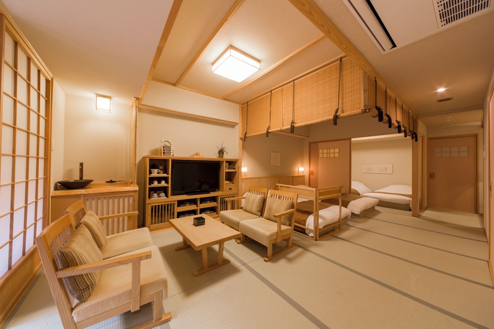 Quadruple Room photo 2
