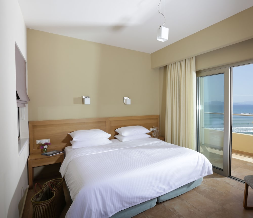 Premium Double Room, Sea View photo 2