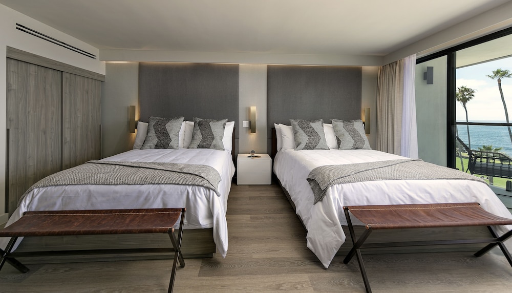 All New Pines Ocean View 2 Queen Room (Recently Renovated) - Photo 2