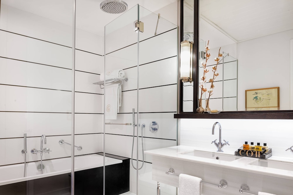 Suite, 1 Bedroom, City View