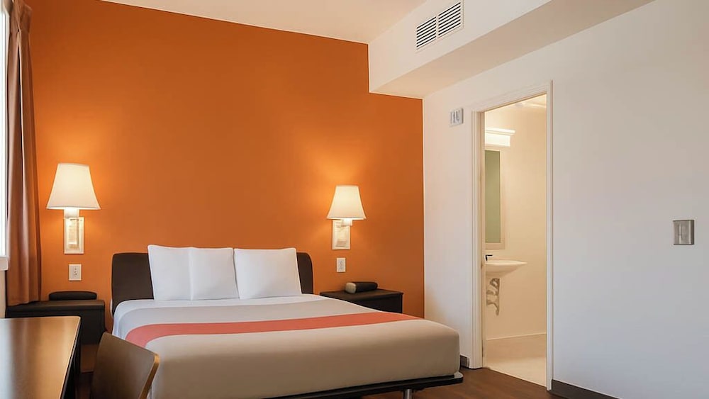 Standard Double Room, 1 Queen Bed, Accessible, Non Smoking photo 1
