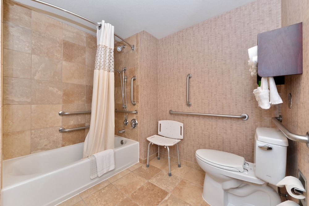 Suite, 2 Queen Beds, Accessible, Non Smoking - Photo 5