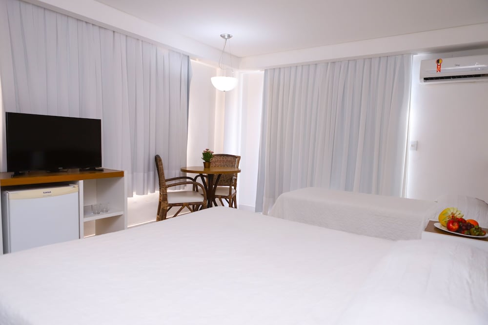Deluxe Room - Photo 1