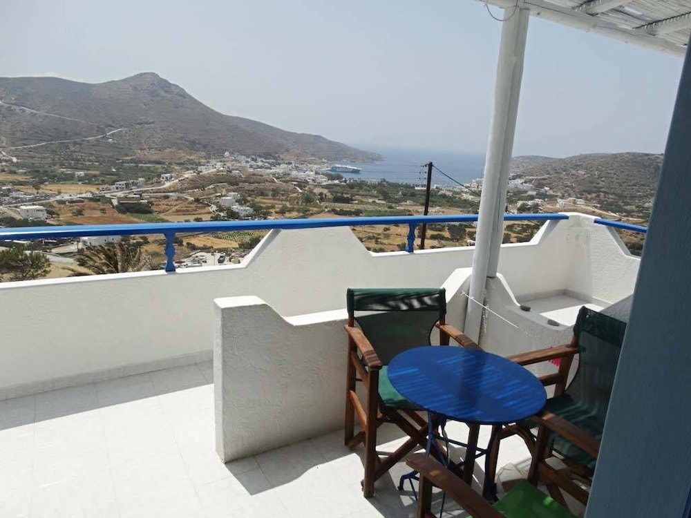 Comfort Quadruple Room, Balcony