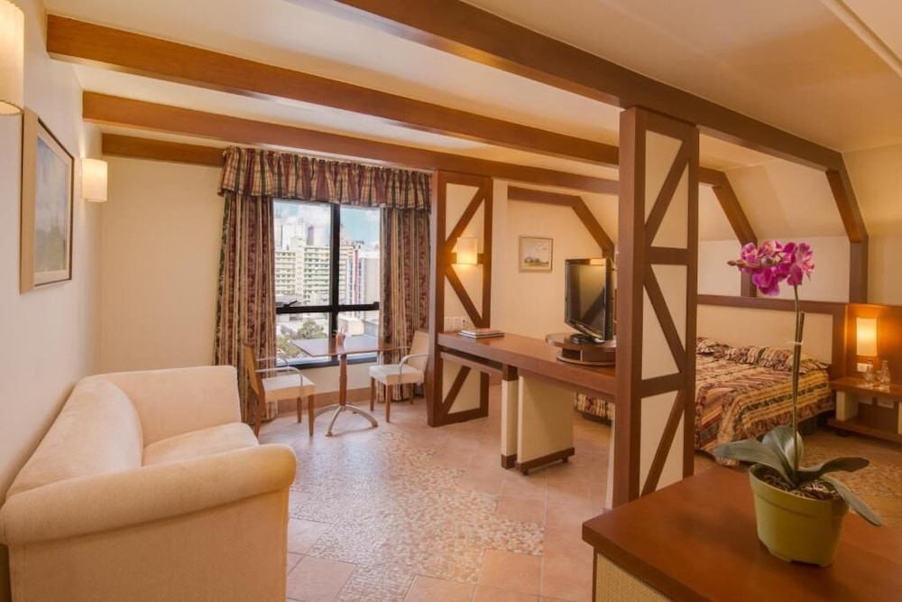 Exclusive Suite photo 2