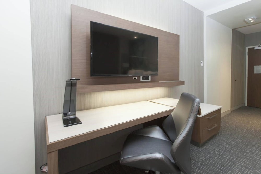Suite, 1 Double Bed photo 3