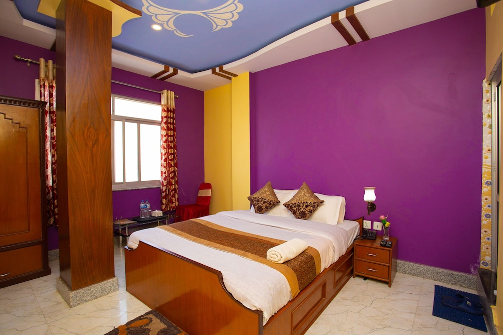 A/C Deluxe Room photo 1