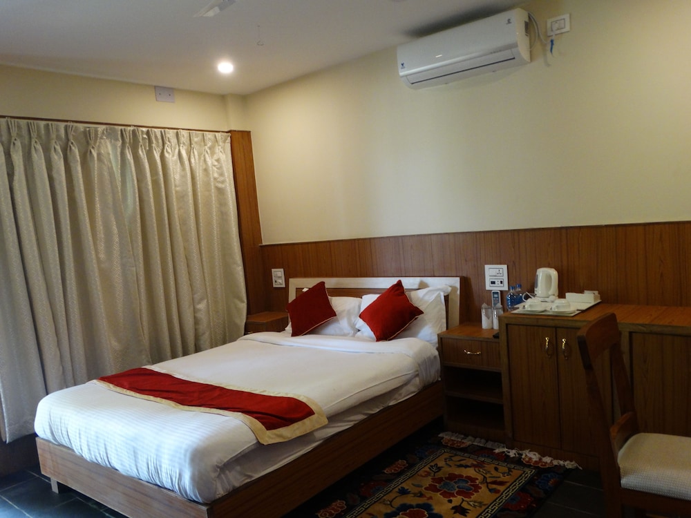 Deluxe Double or Twin Room, Multiple Beds, Non Smoking photo 2