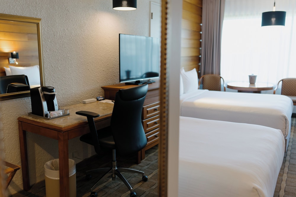 Classic Room, 2 Double Beds photo 3