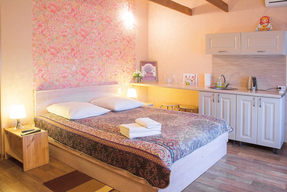Triple Room, Kitchenette photo 2