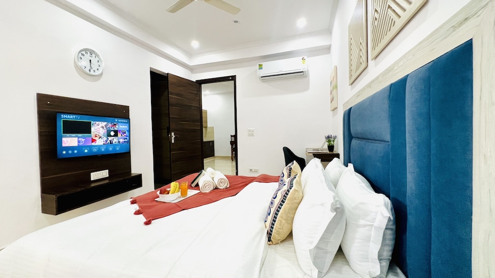 Standard One Bedroom Apartment - Photo 7
