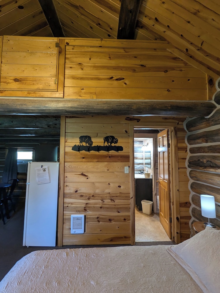 Cabin (Number 3) photo 3