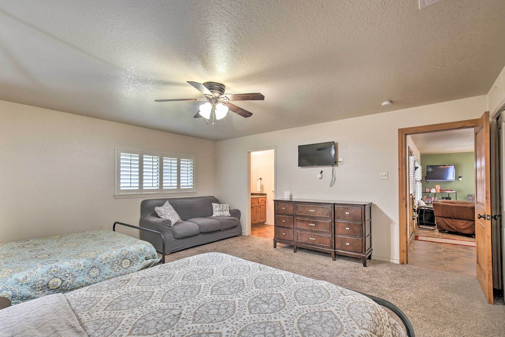 House (4 Bedrooms) photo 2