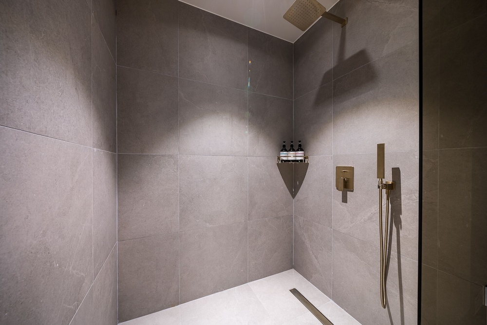 Standard Room - Photo 4