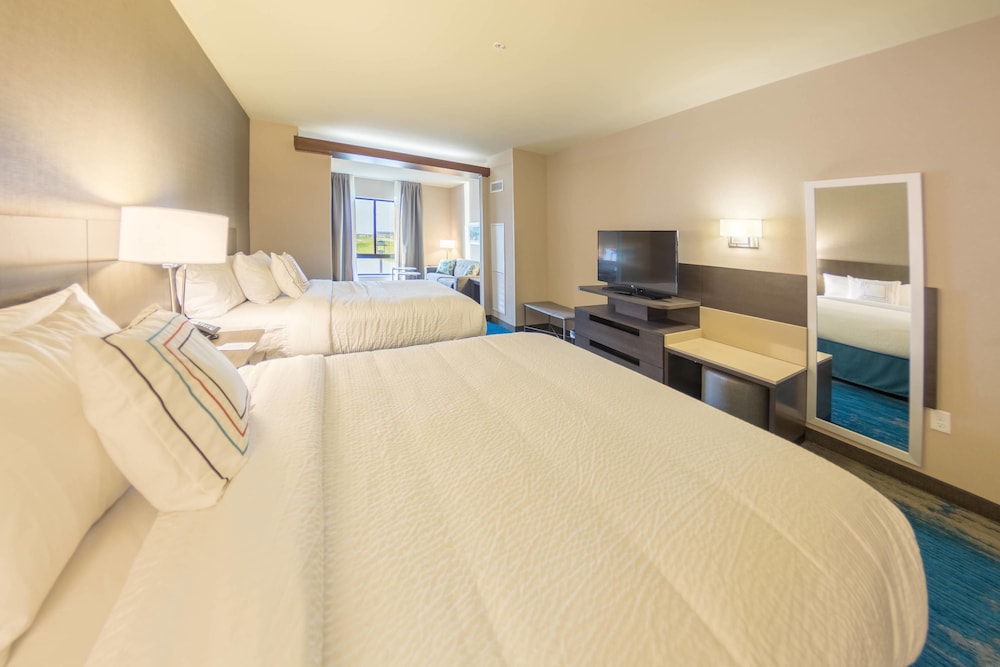 Suite, Multiple Beds