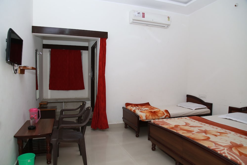 Economy Triple Room, 3 Bedrooms, Non Smoking