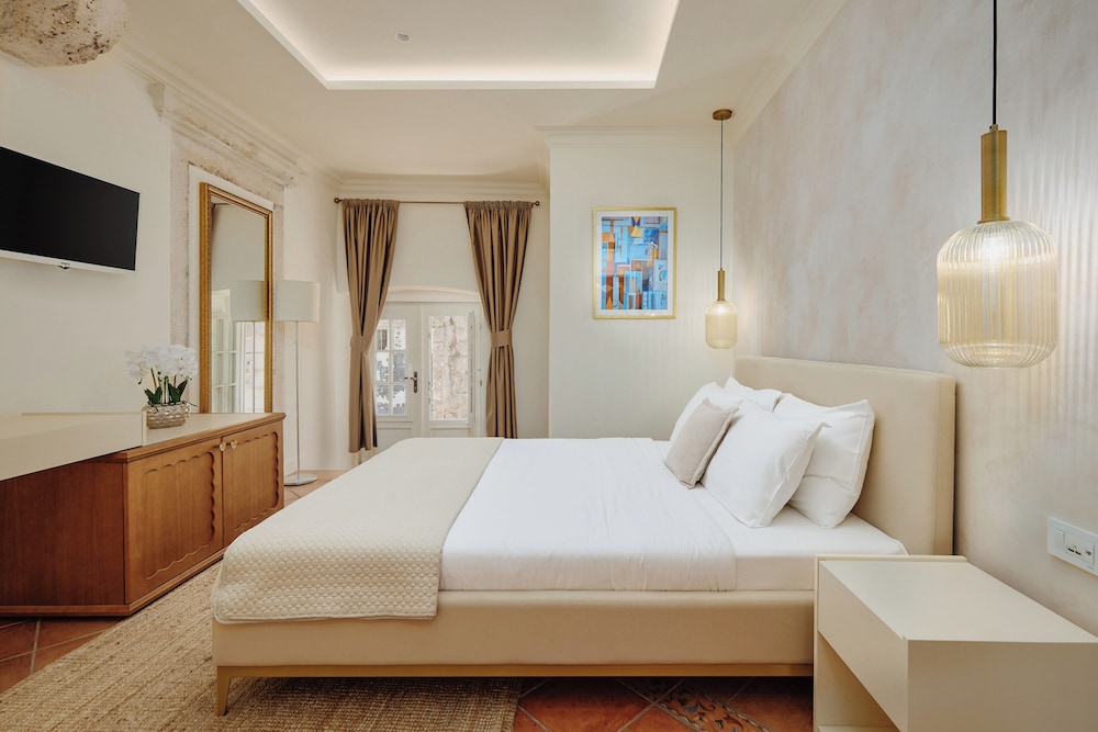 Deluxe Room with Private Entrance photo 1