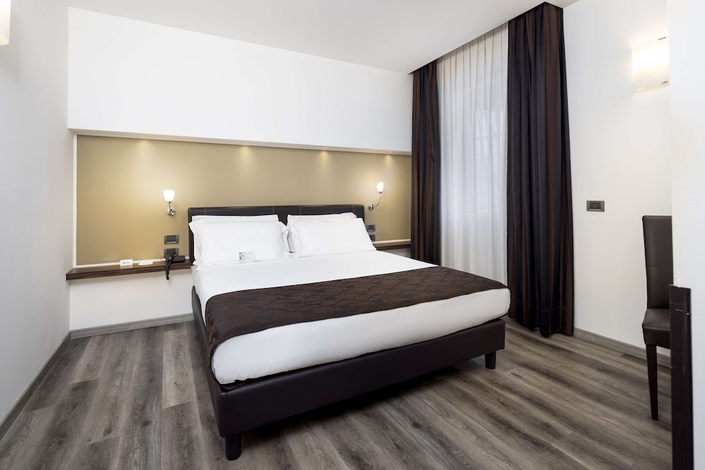 Superior Double Room, Mobility Accessible - Photo 1